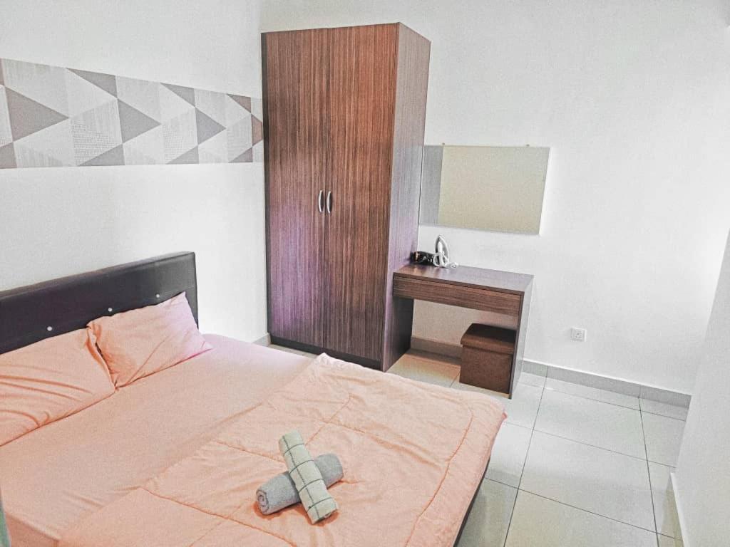 Apartment Cooling Point @ Horizon *